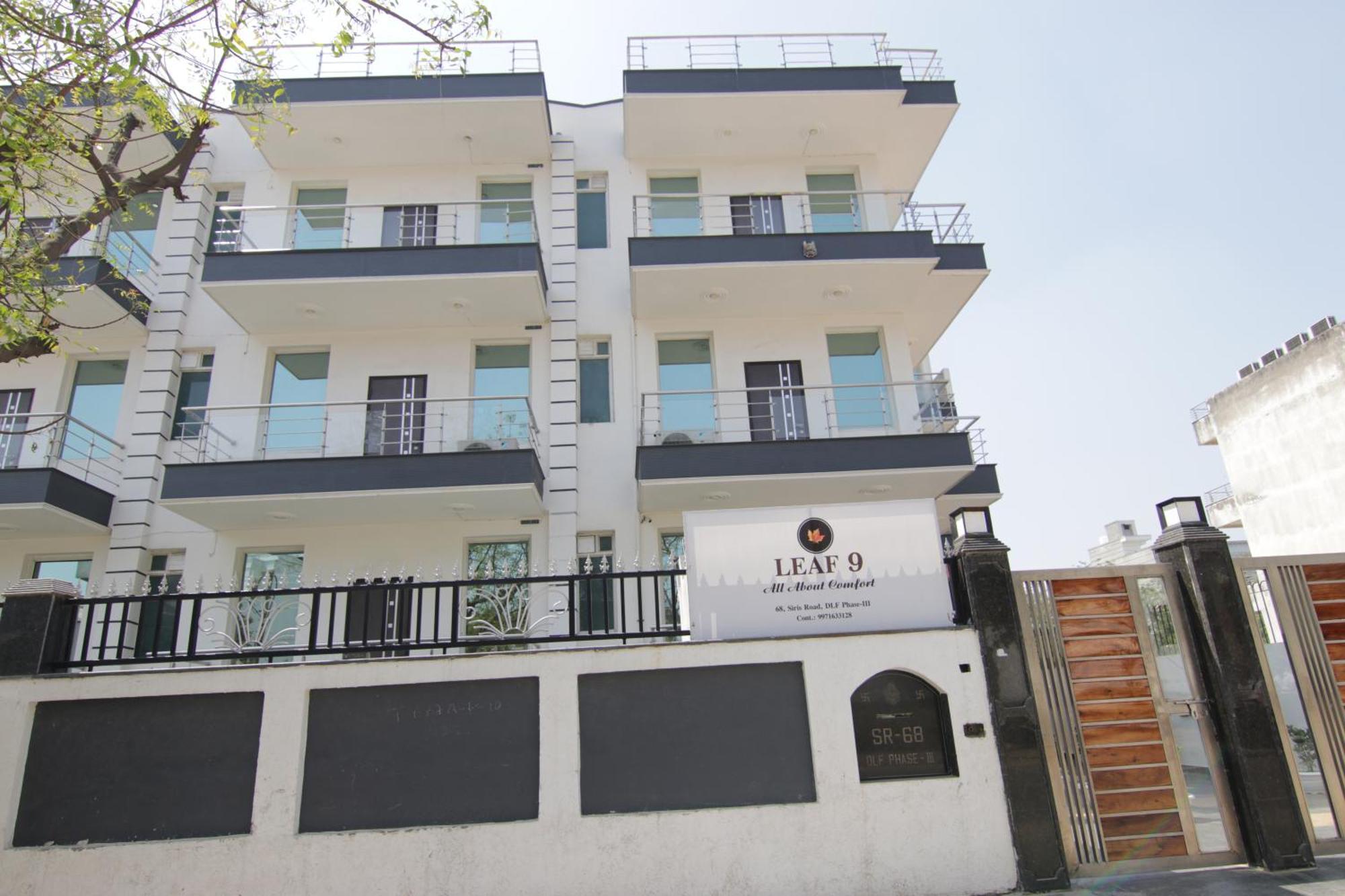 Hotel Leaf 9, Cyber Near Ambience Mall