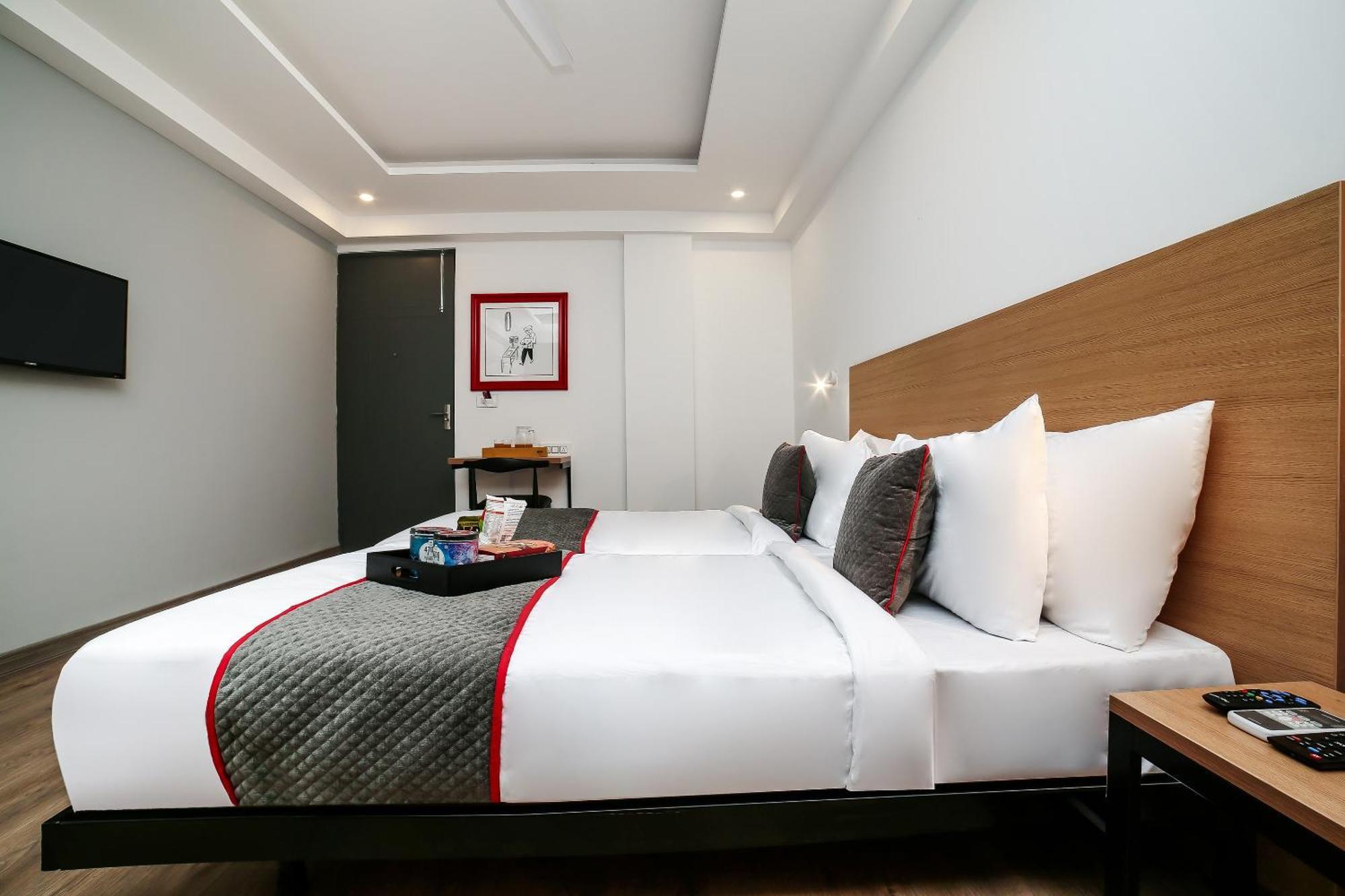 Townhouse Sohna Road 2 Hotel Gurgaon