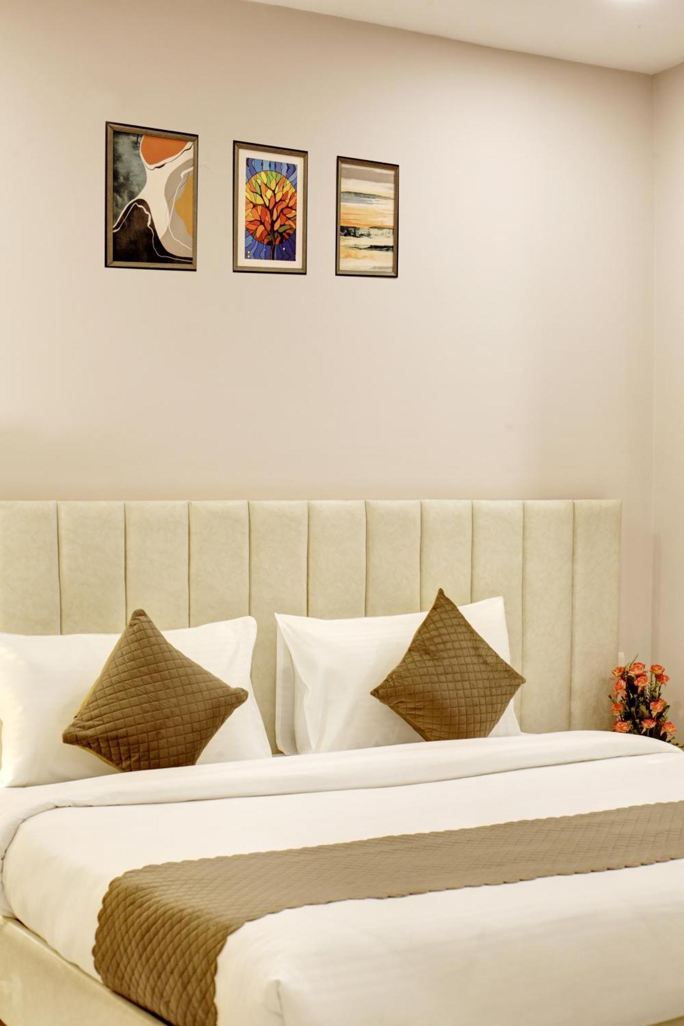 Limewood - Fortis Hospital & Huda Centre 3* Gurgaon
