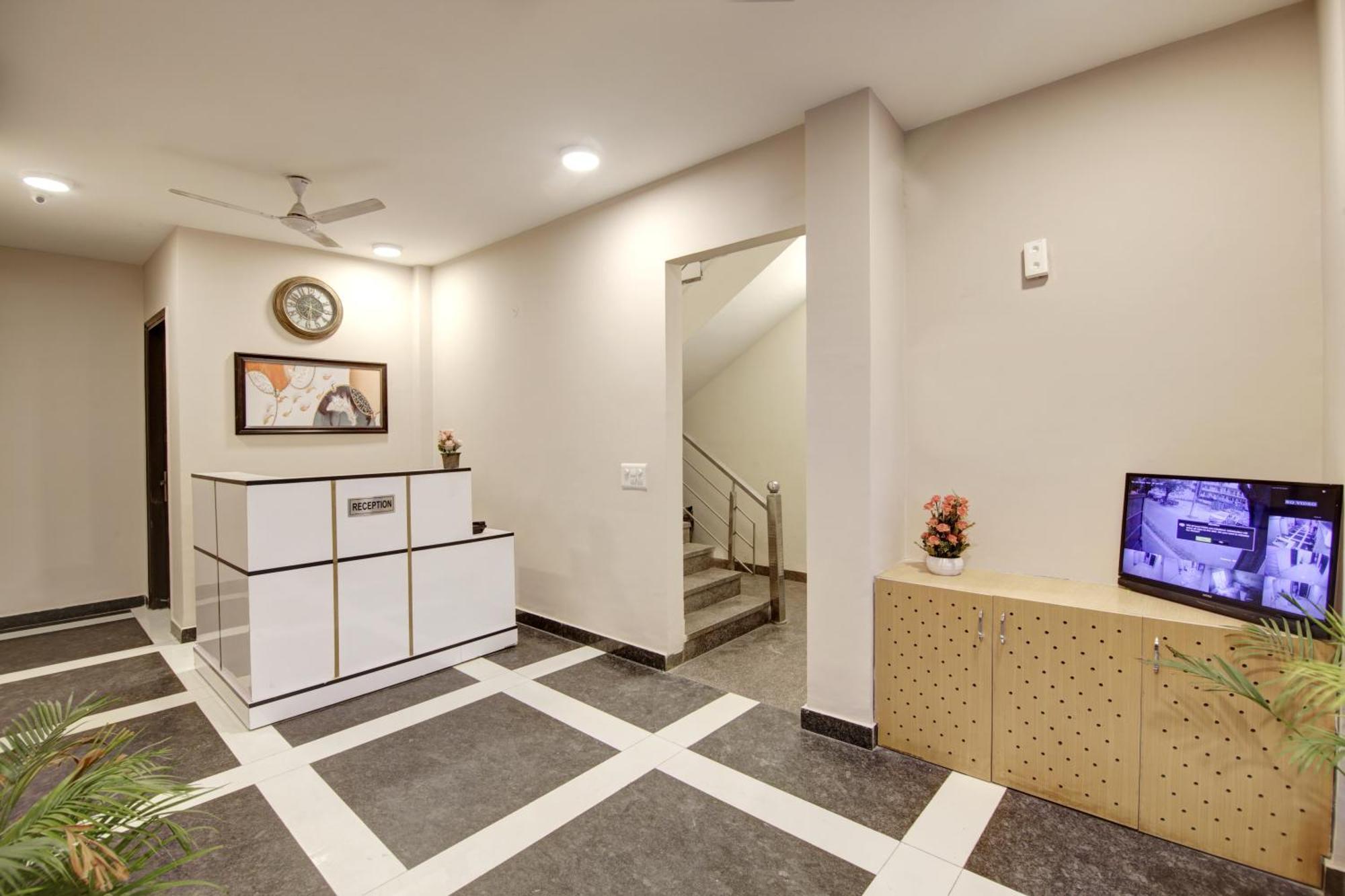 Limewood - Fortis Hospital & Huda Centre 3*
