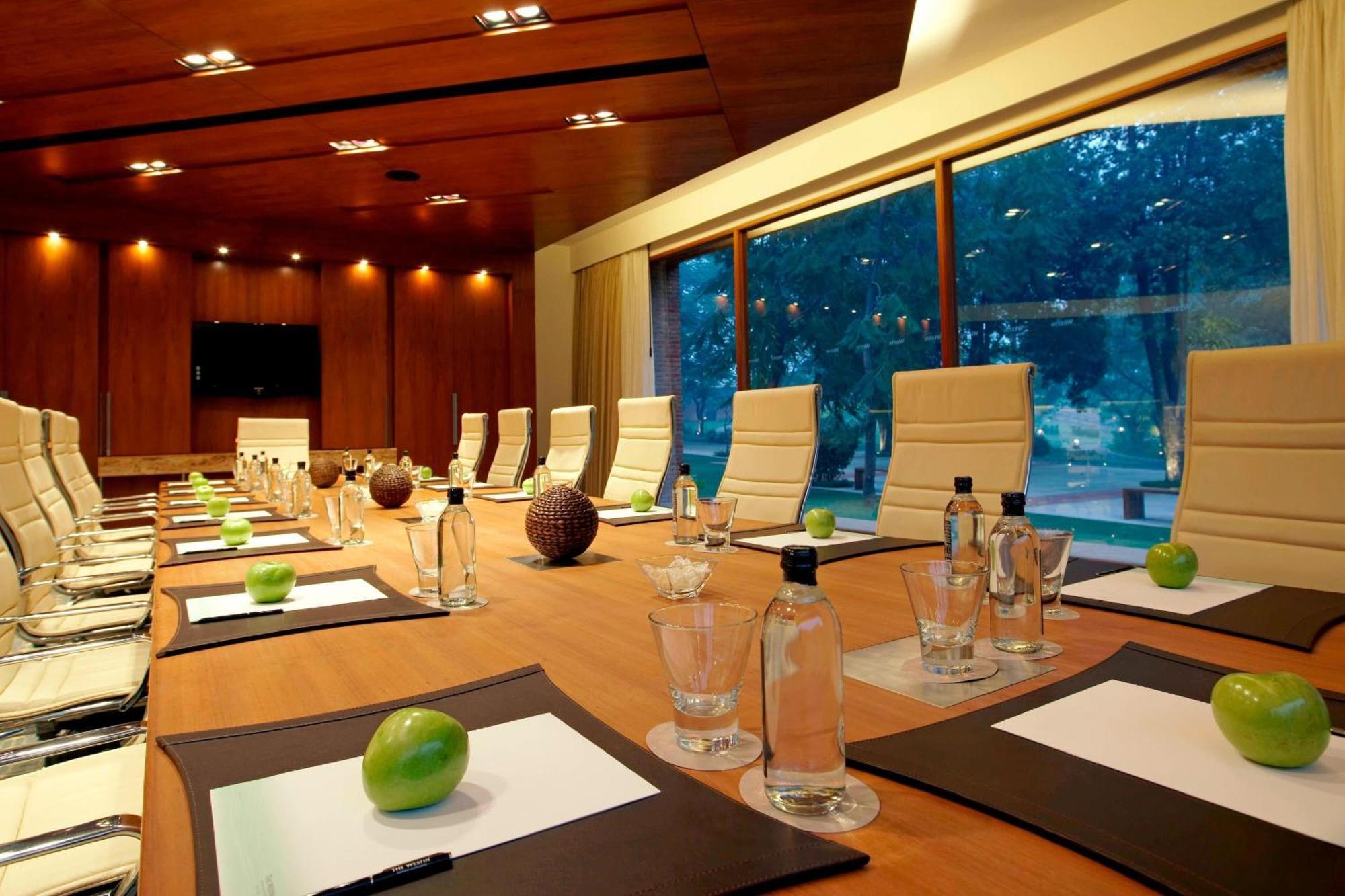 Resort The Westin Sohna & Gurgaon