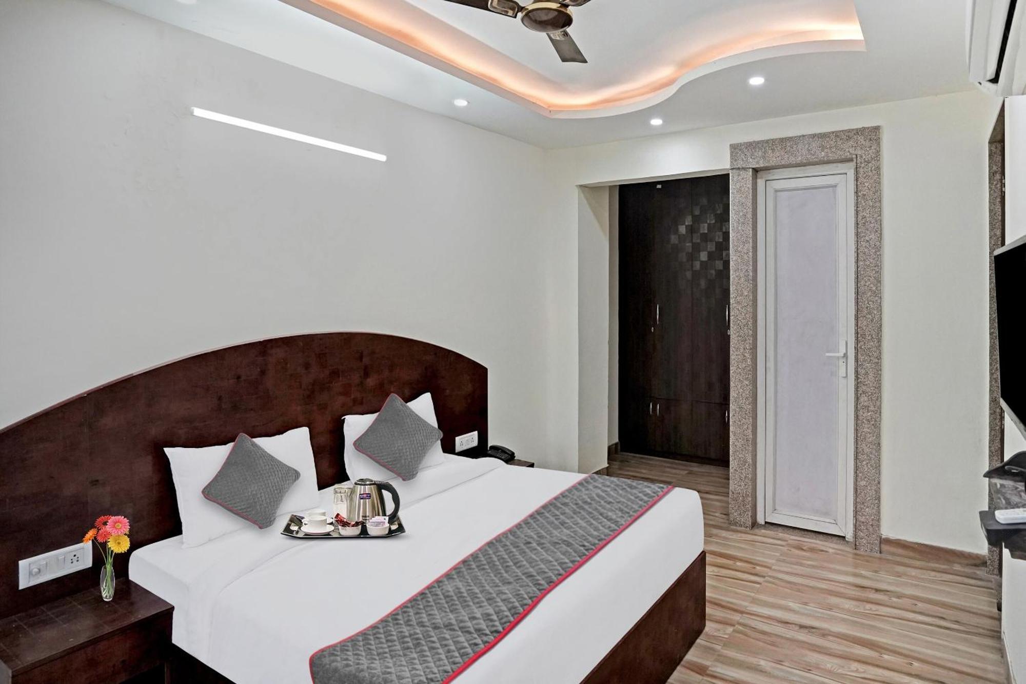 Townhouse 1135 Bellmore Gurgaon