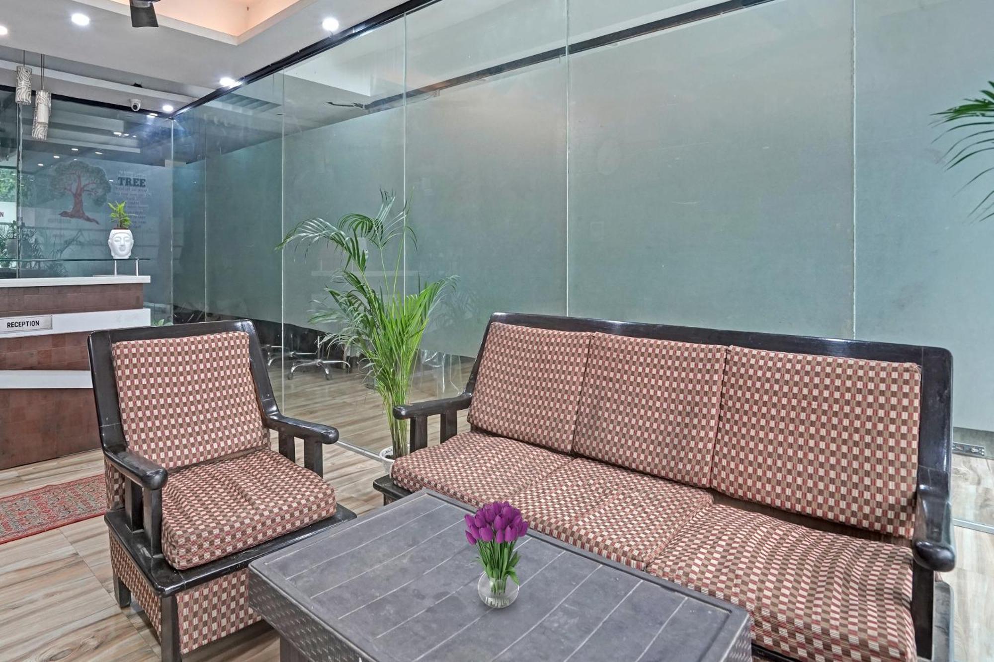 Hotel Townhouse 1135 Bellmore Gurgaon