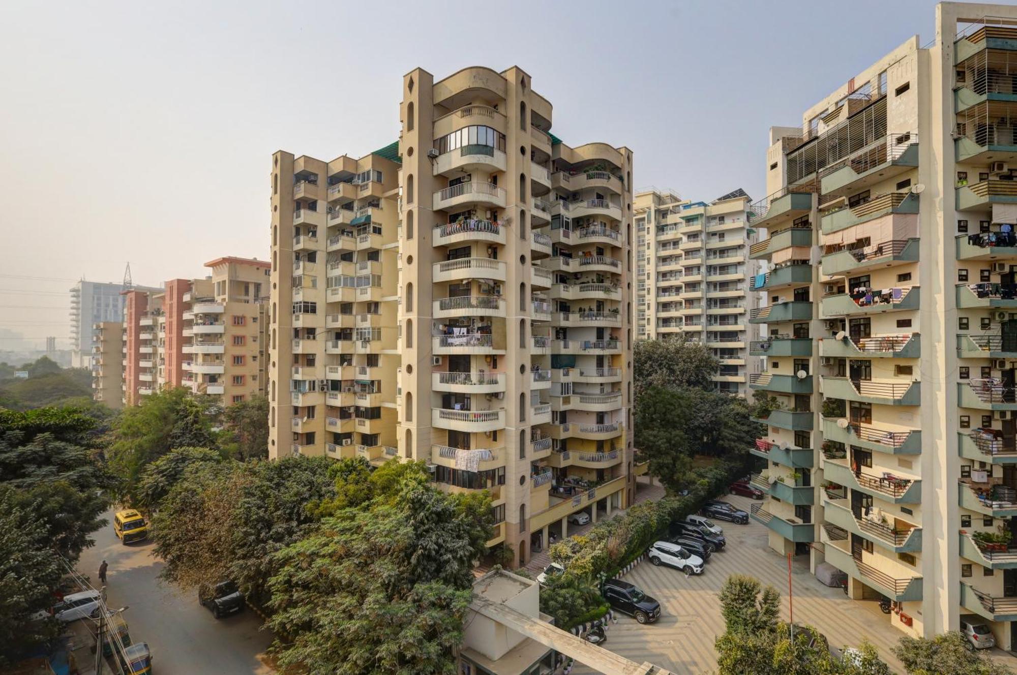 Hotel Royal Residency - Medanta Gurgaon