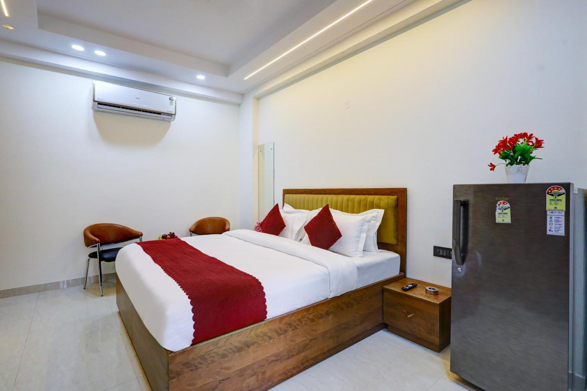 Hotel Royal Residency - Medanta Gurgaon