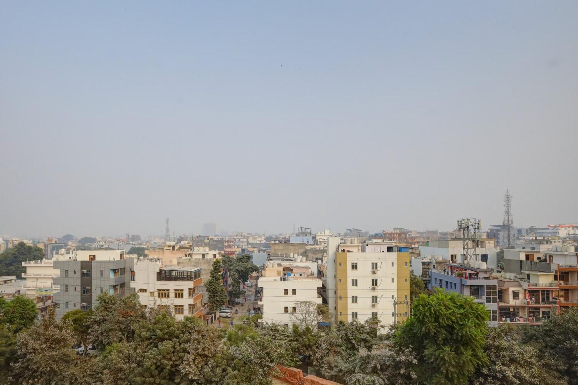 Royal Residency - Medanta Hotel Gurgaon