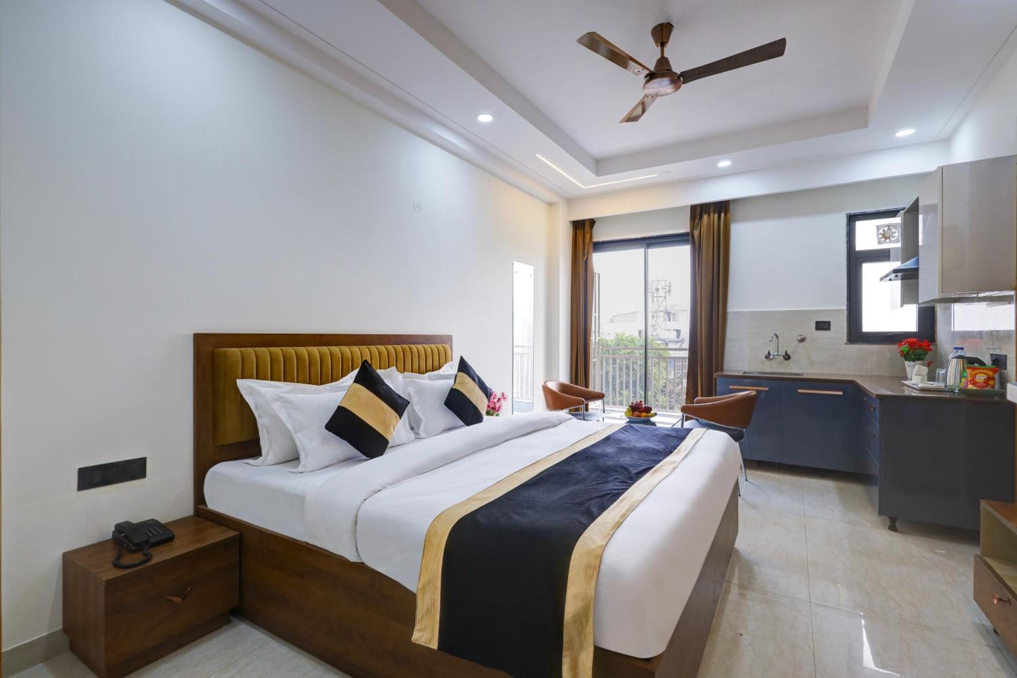 Royal Residency - Medanta Hotel
