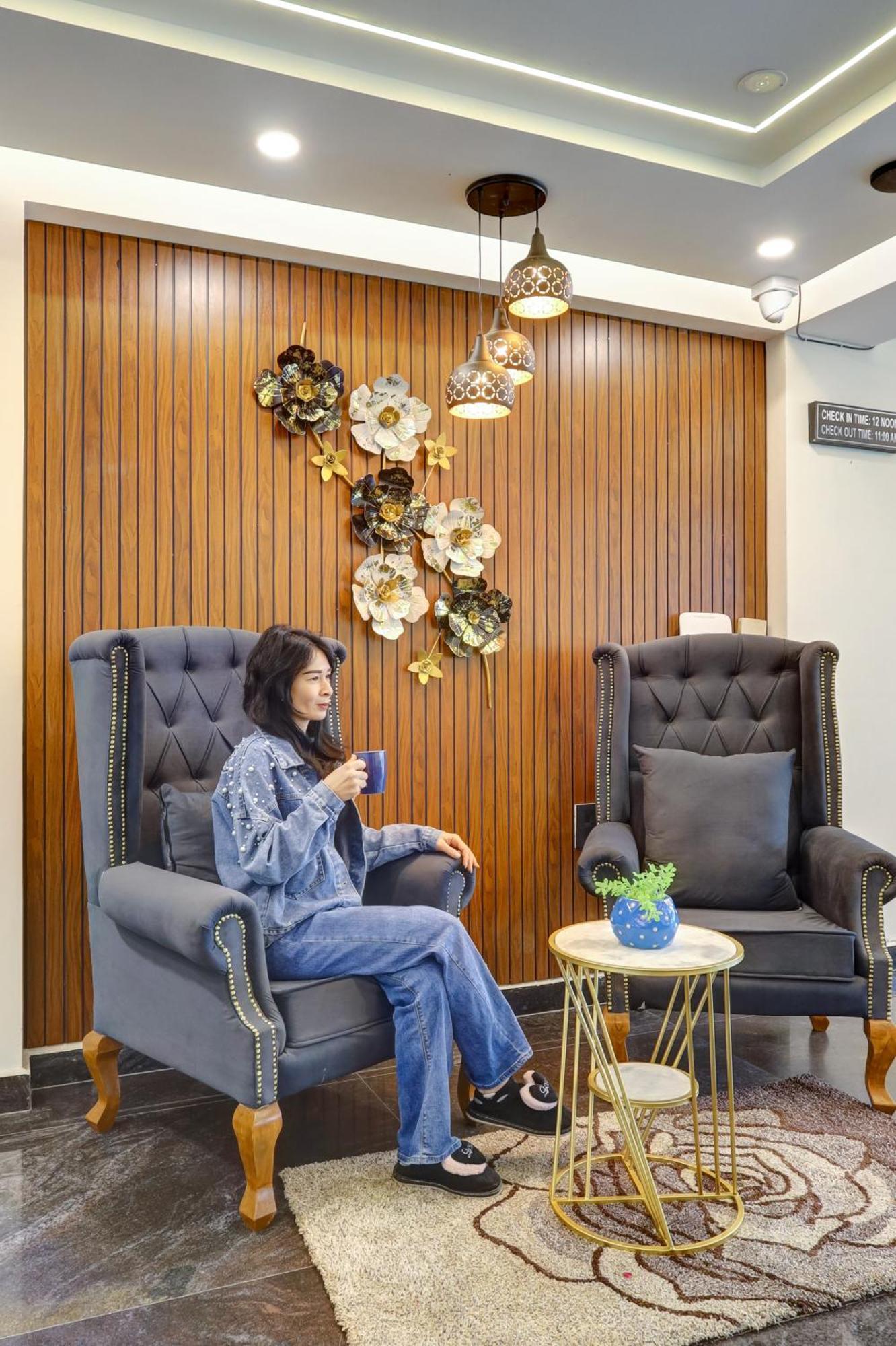 Royal Residency - Medanta Hotel Gurgaon