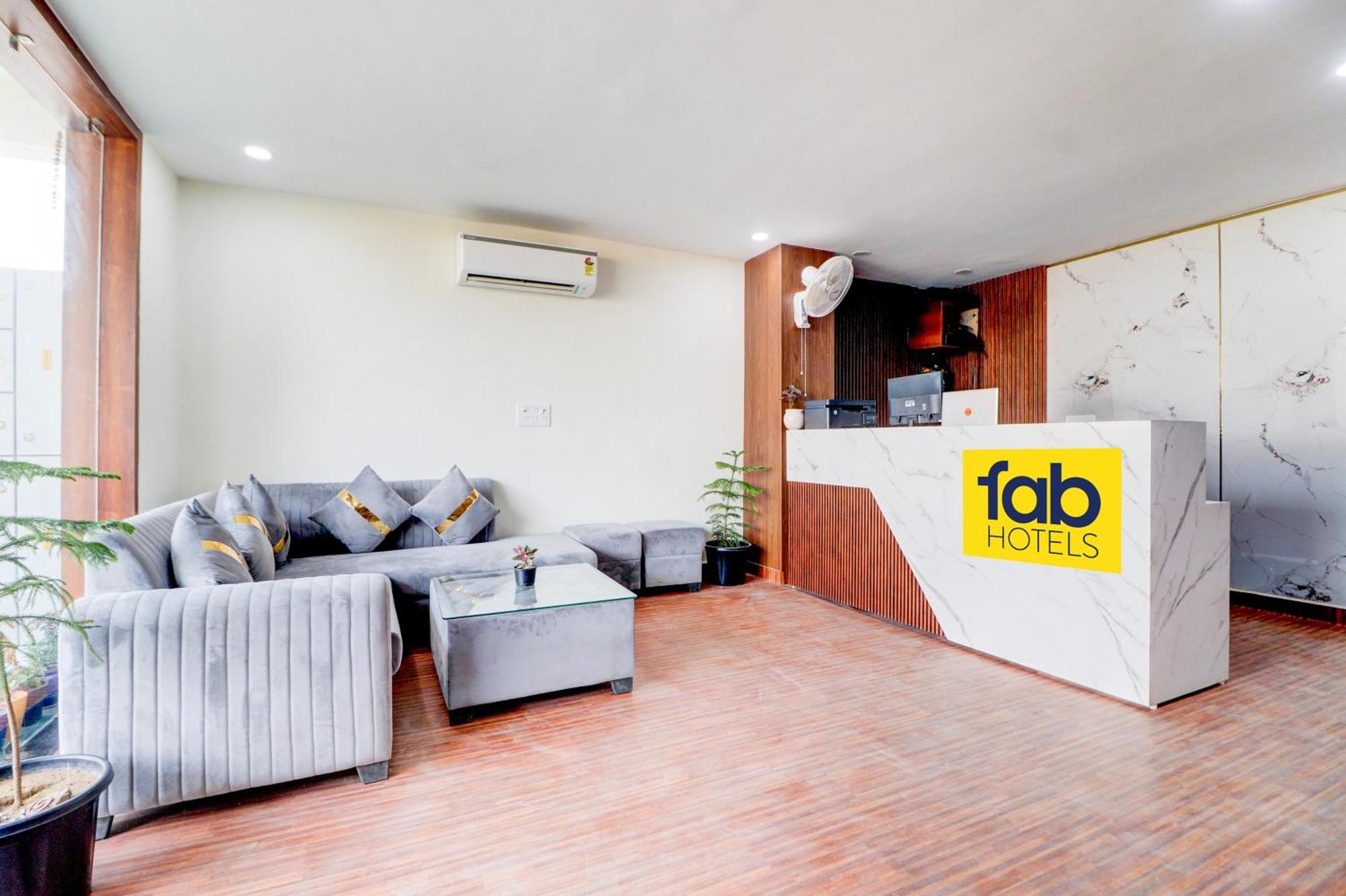 Fabhotel Sky 3* Gurgaon