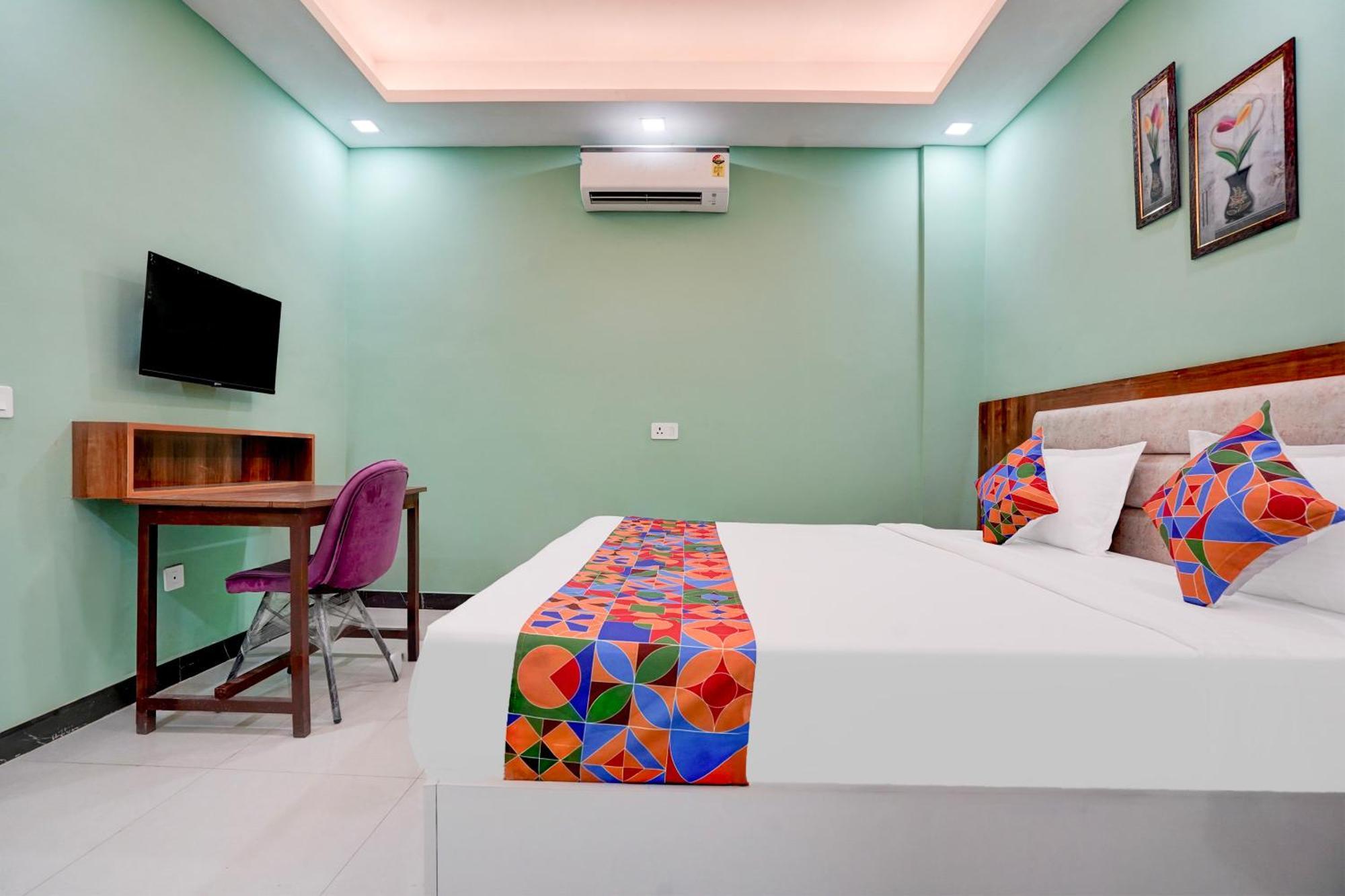 Fabhotel Sky