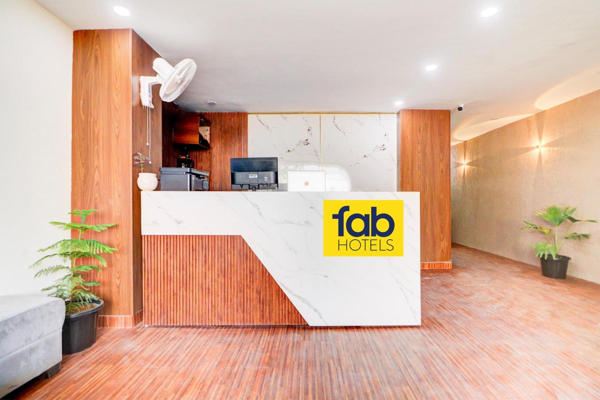 Fabhotel Sky