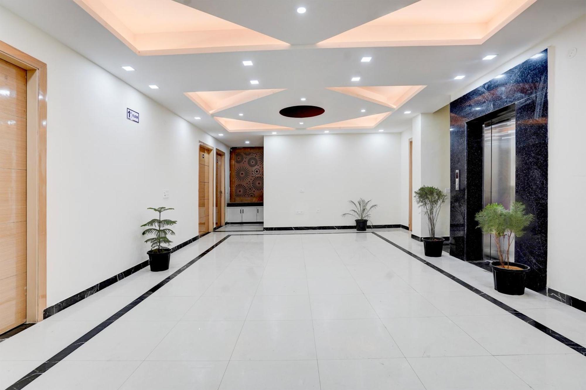 Fabhotel Sky 3* Gurgaon