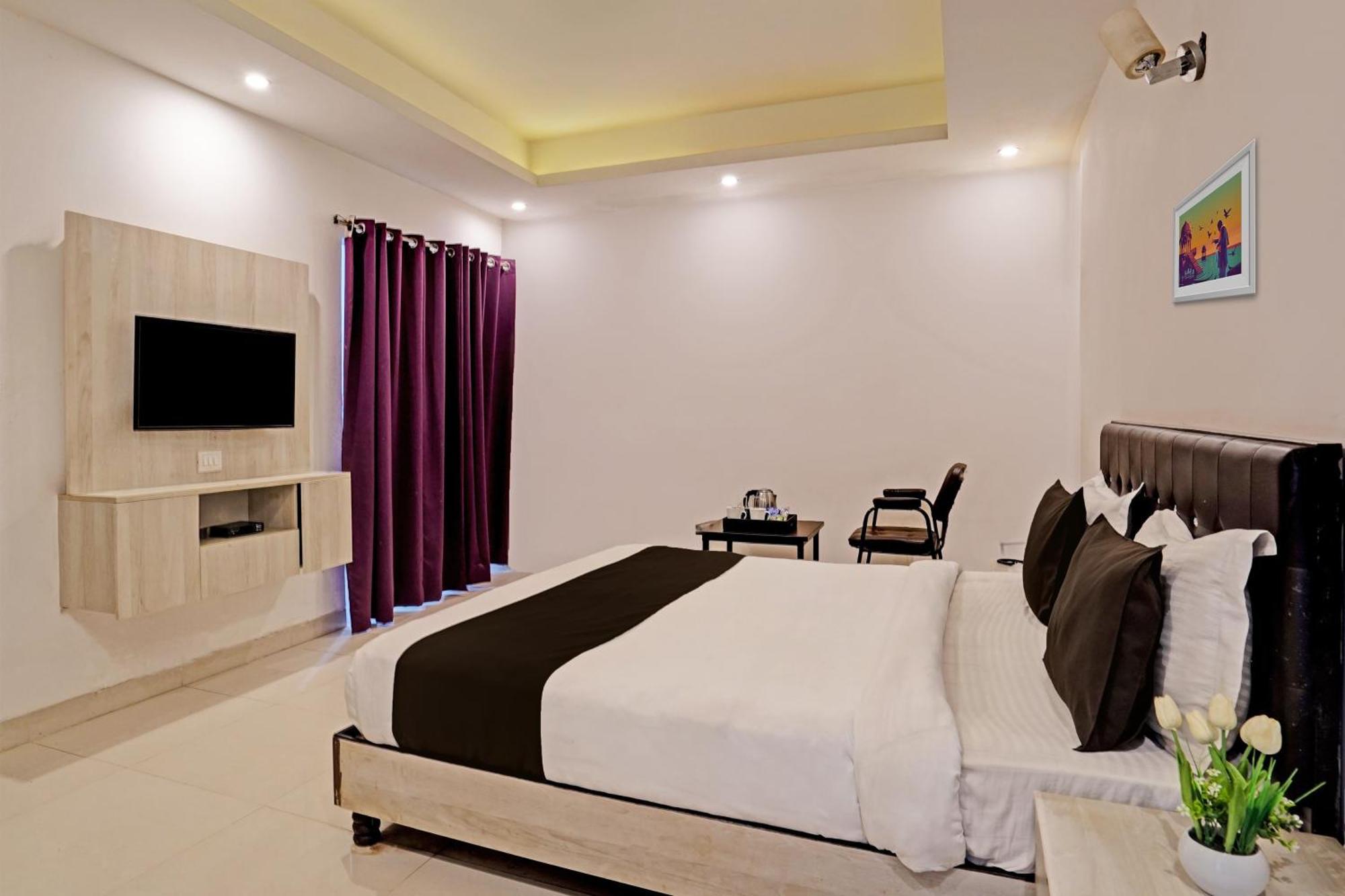 O Babil Palace Near Omaxe Celebration Mall Hotel 4*