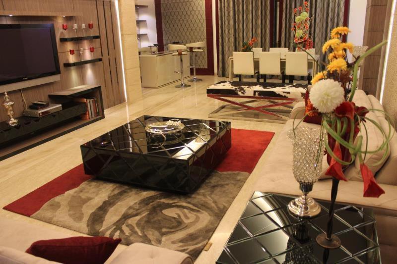 Club Florence * Gurgaon