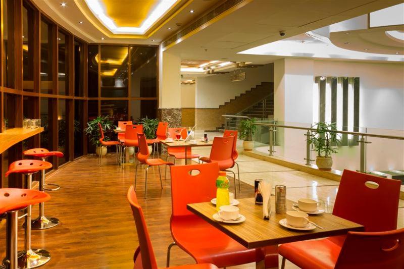 Club Florence Hotel Gurgaon