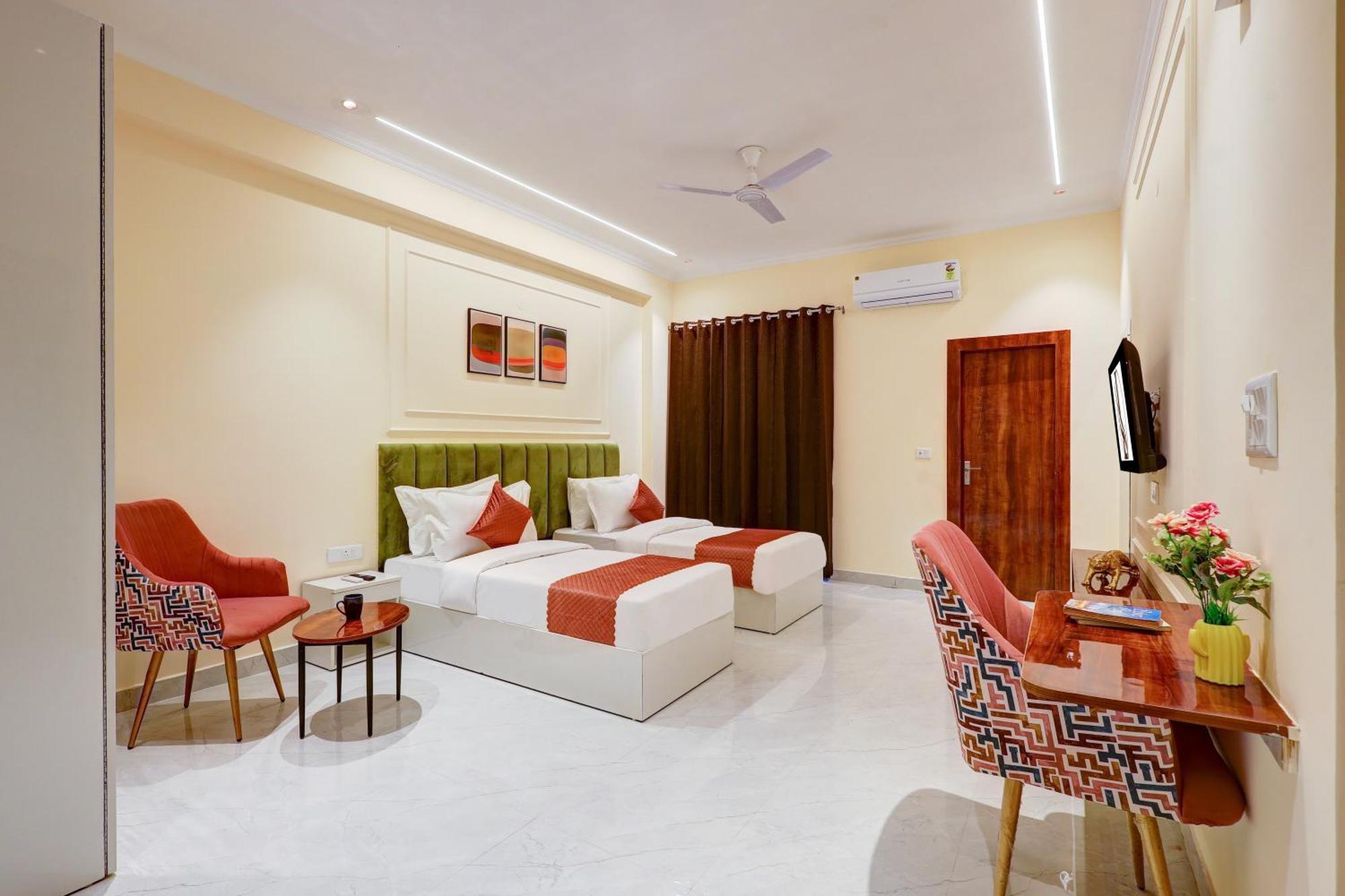 Limewood - Crystal Gurgaon