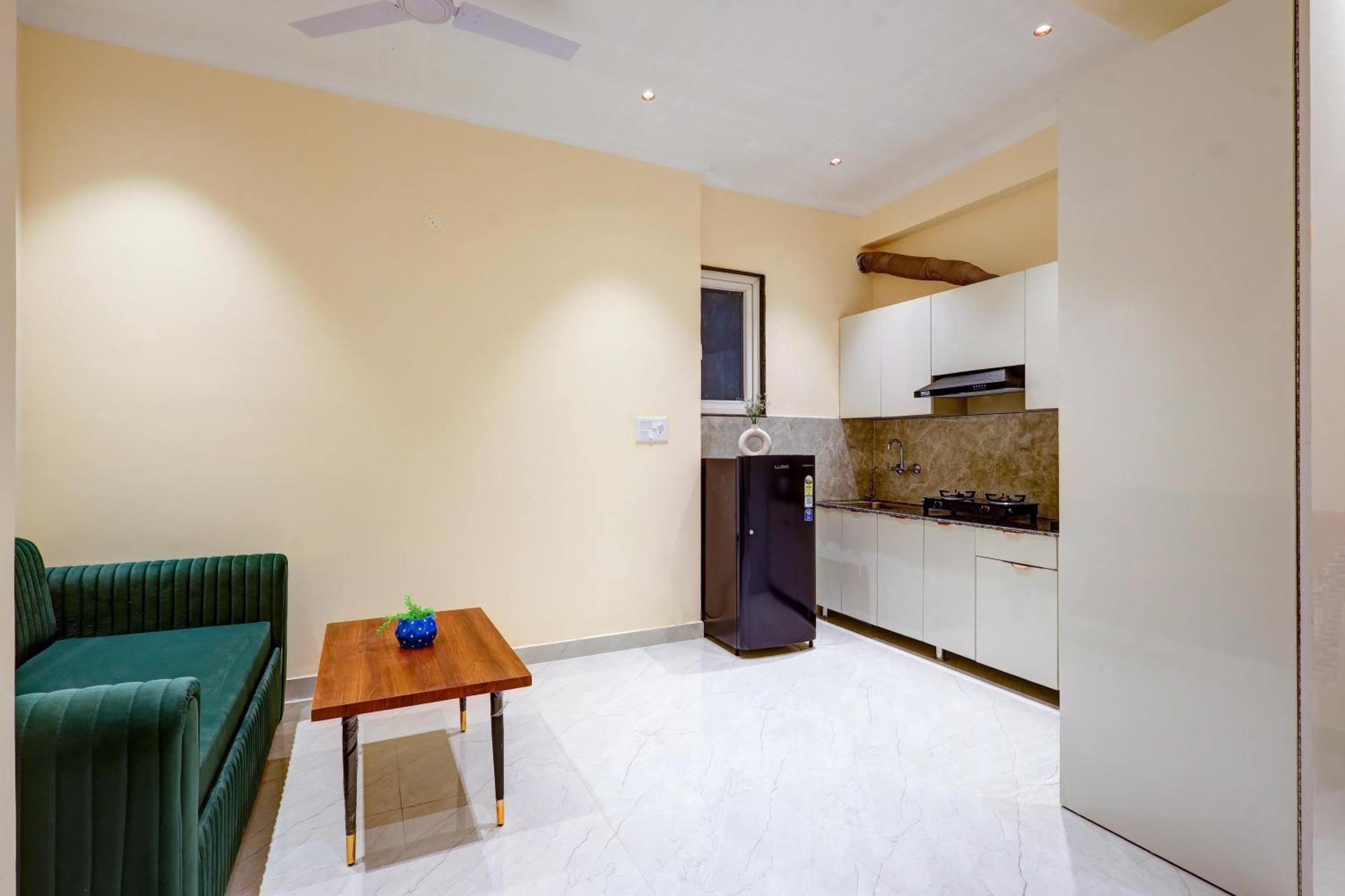 Limewood - Crystal 3* Gurgaon