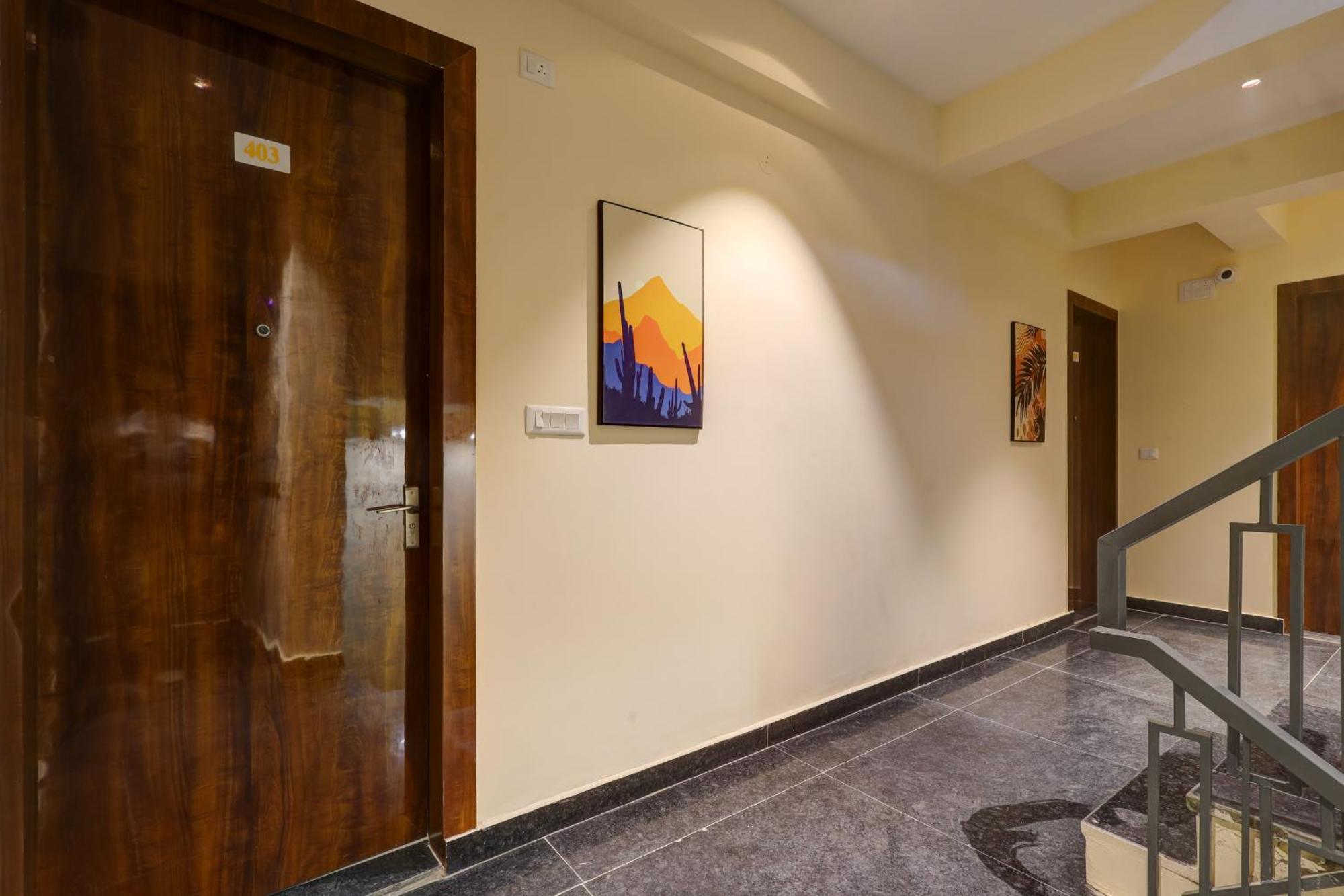 Limewood - Crystal 3* Gurgaon