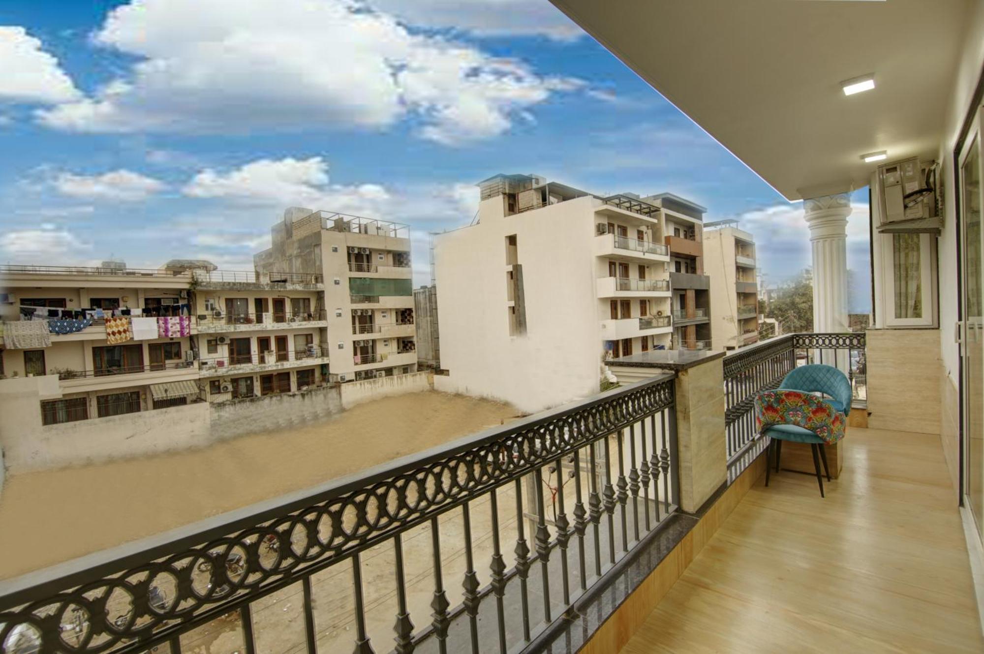 Miyabi Hotel 4*