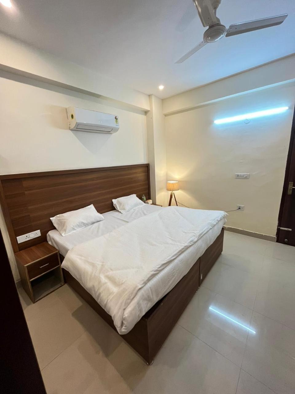Apna Homes & I Gurugram I Sector-71 4*