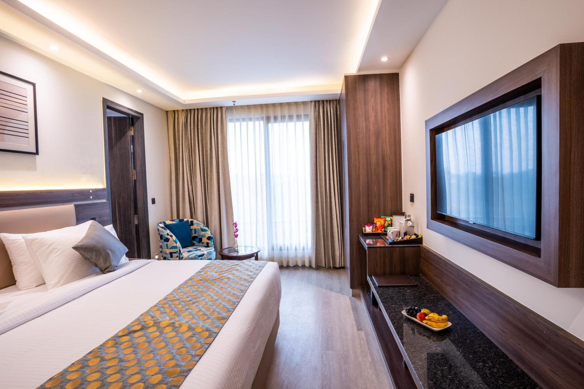 Hotel Regenta Gurugram Sec-47 Center