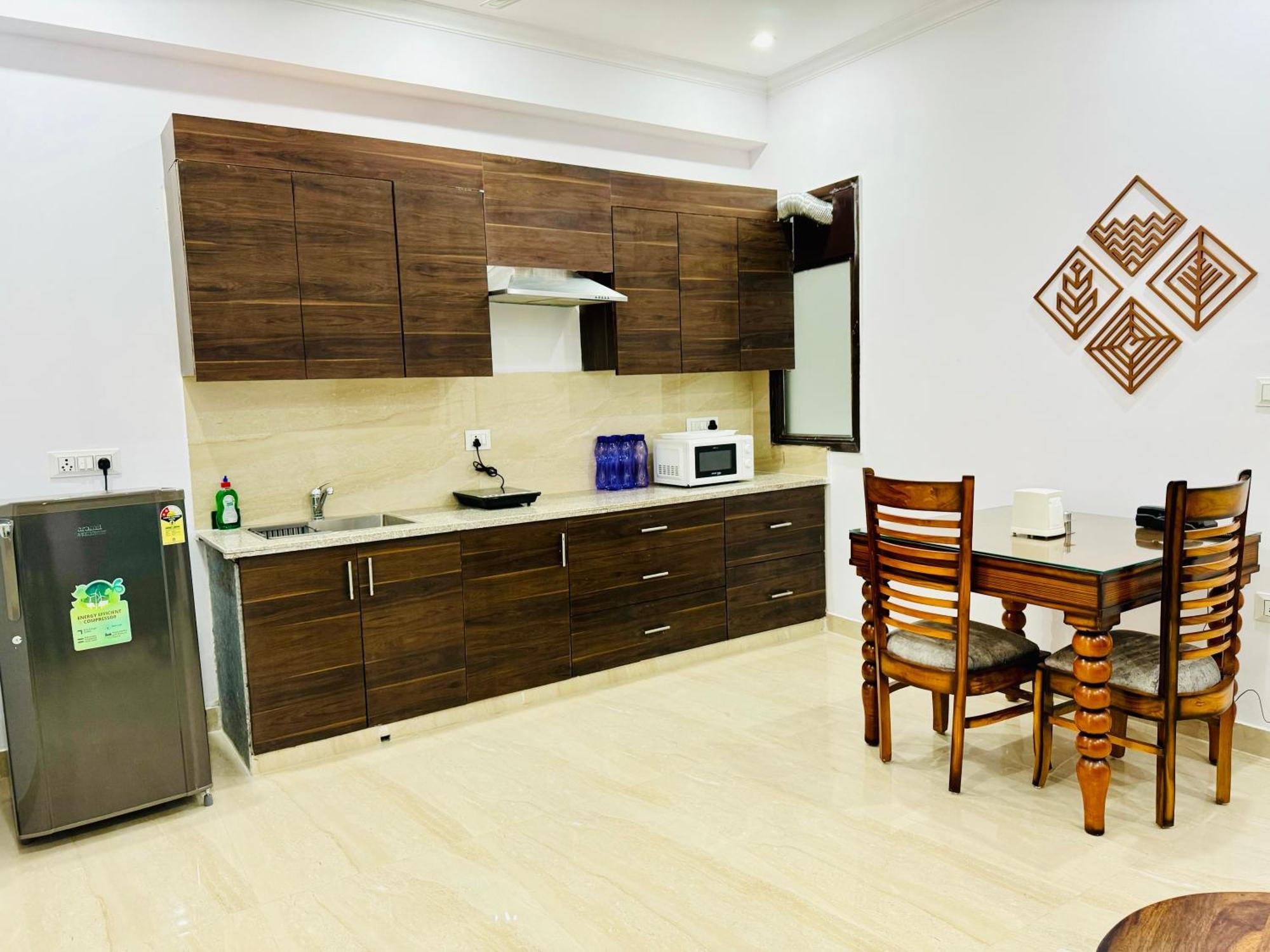 Zen - Golf Course Road Hotel Gurgaon