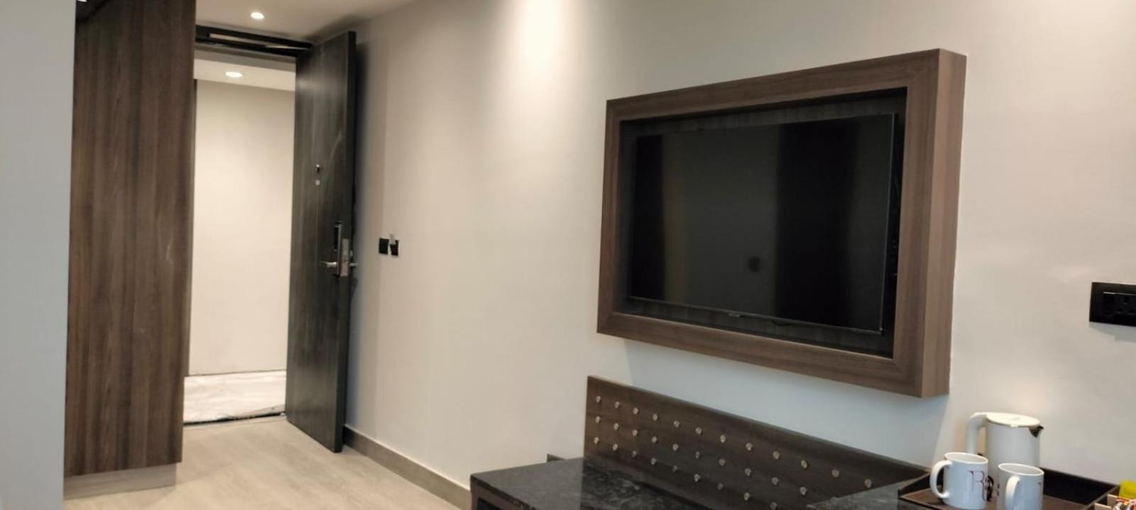 Regenta Gurugram Sec-47 Center Hotel Gurgaon