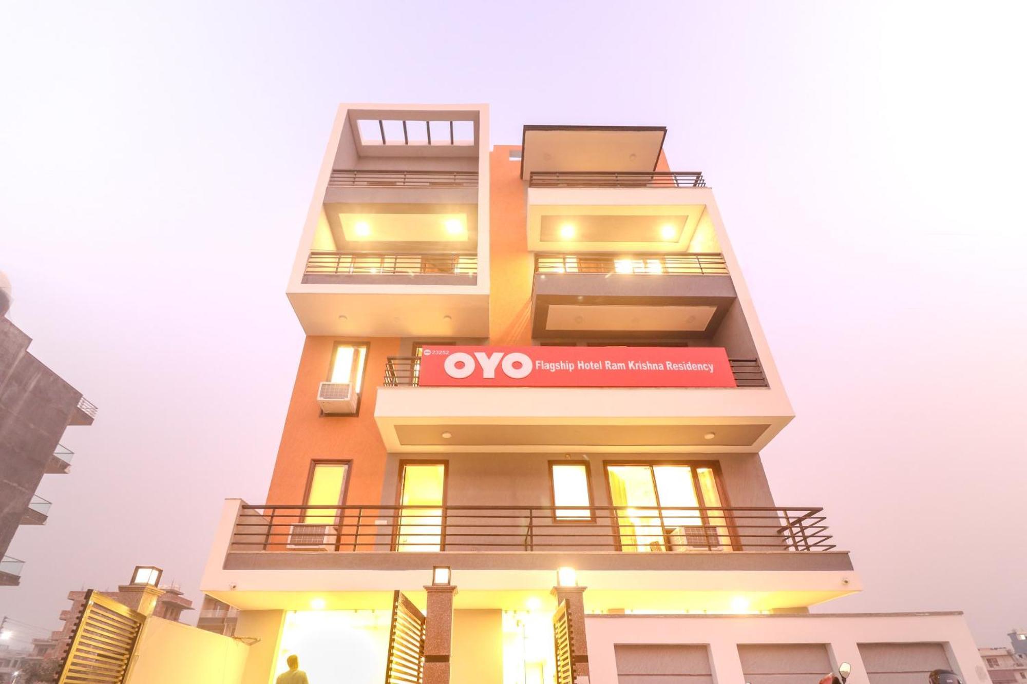 Super O Comfort Residency Near Artemis Hospital