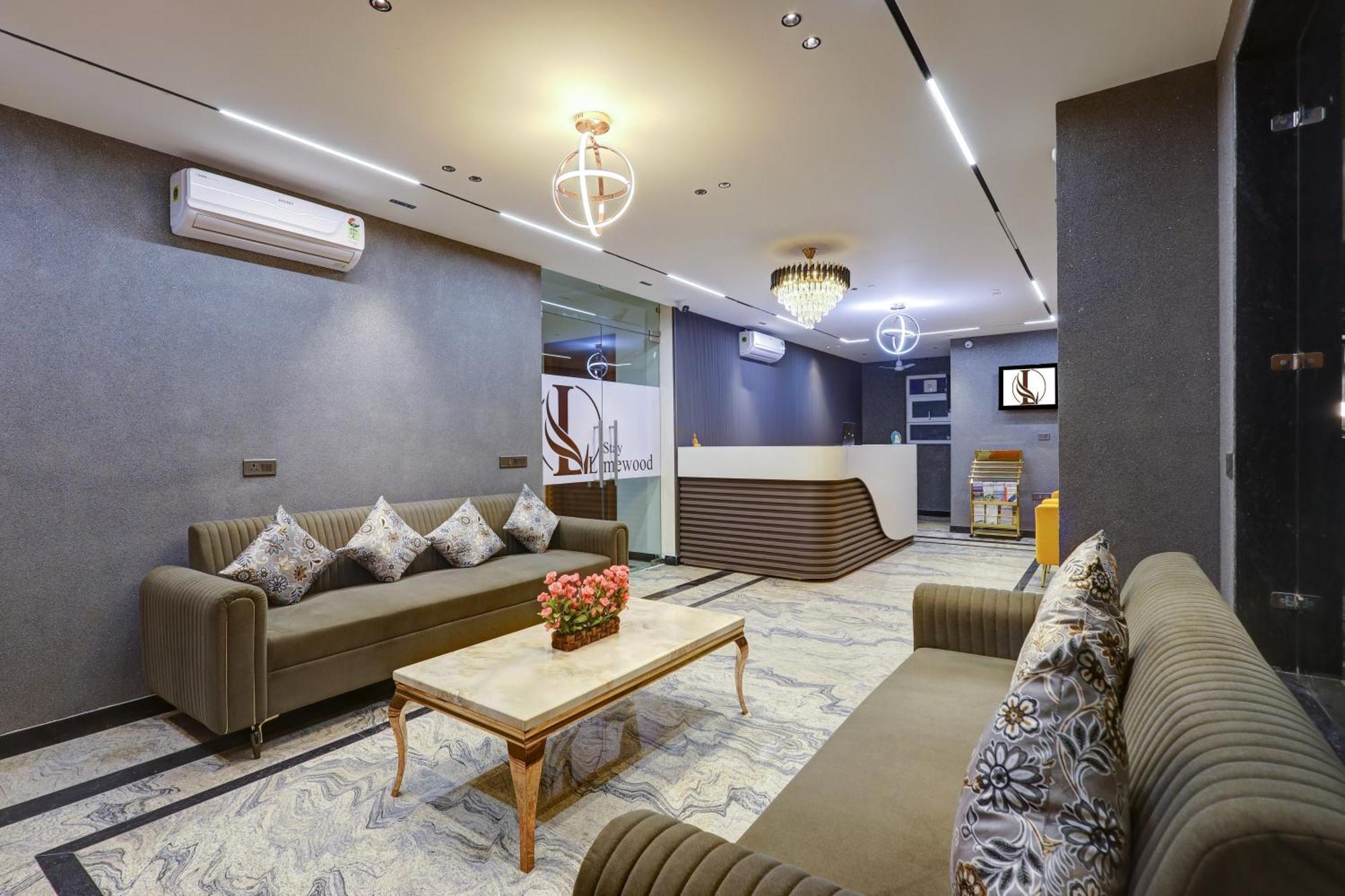 Limewood Near 32nd Avenue Hotel 3*