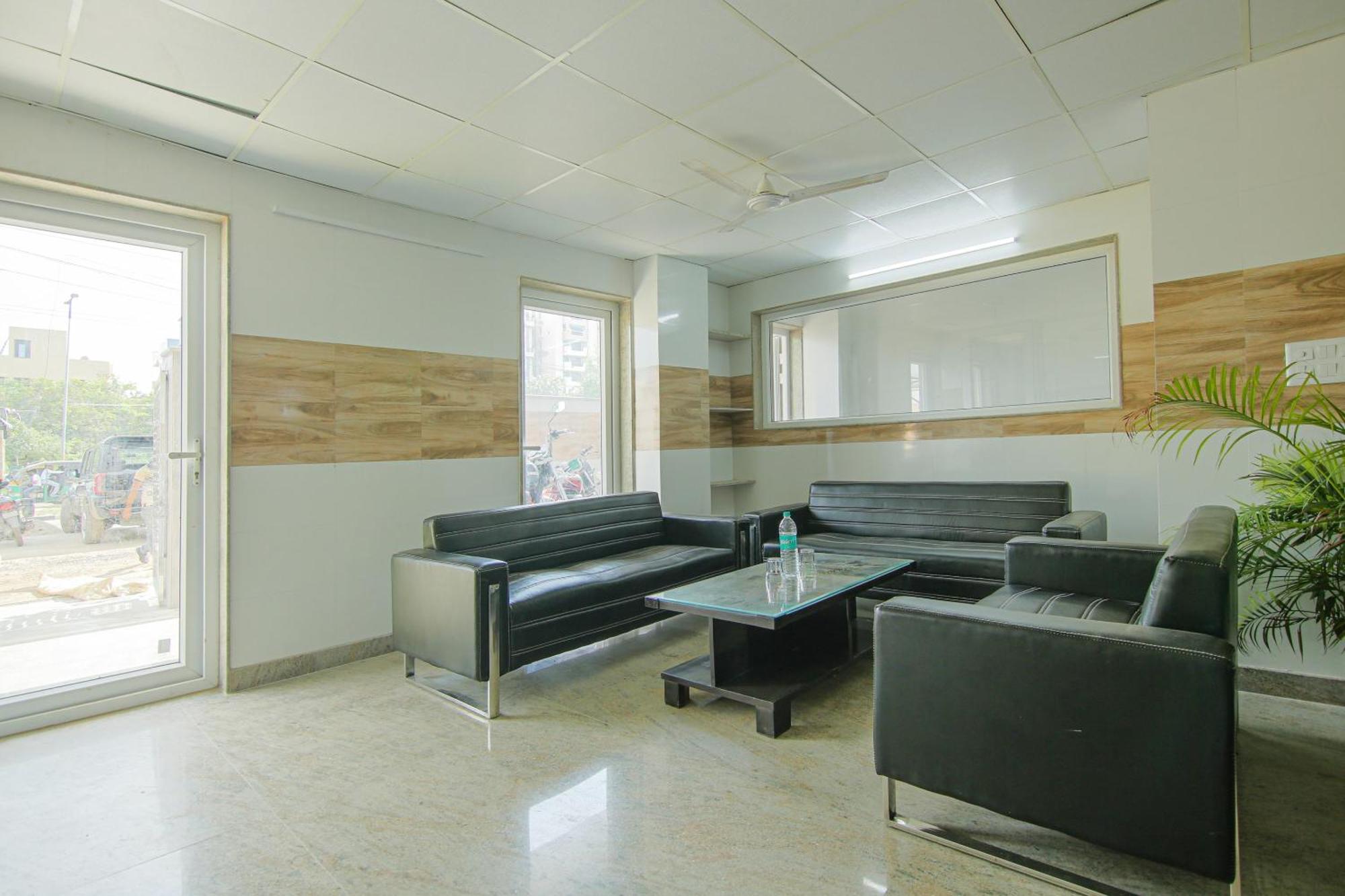 O Yours 3* Gurgaon