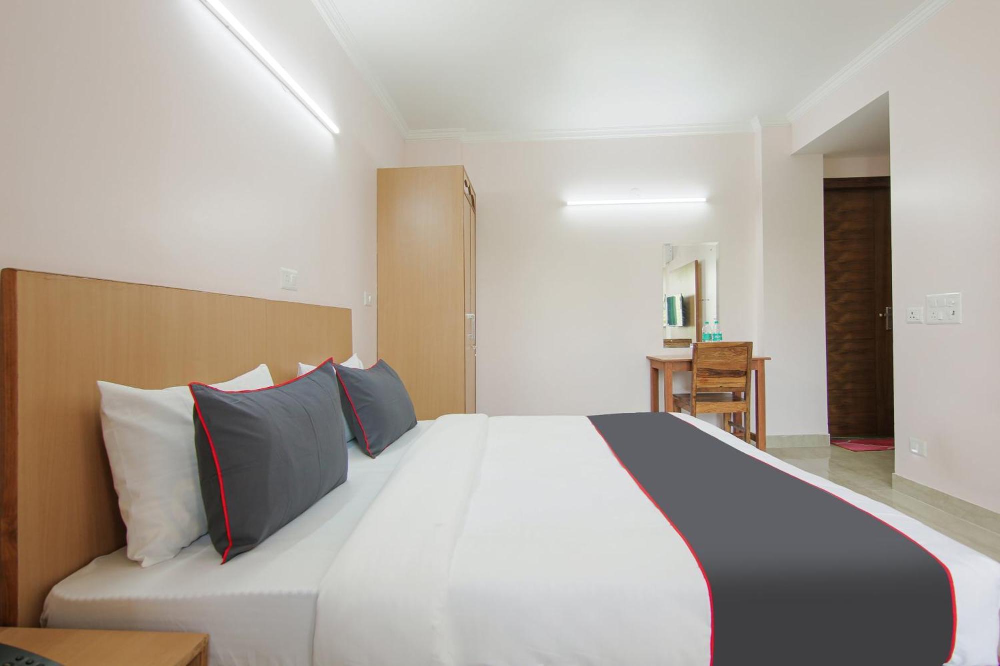 Hotel O Yours