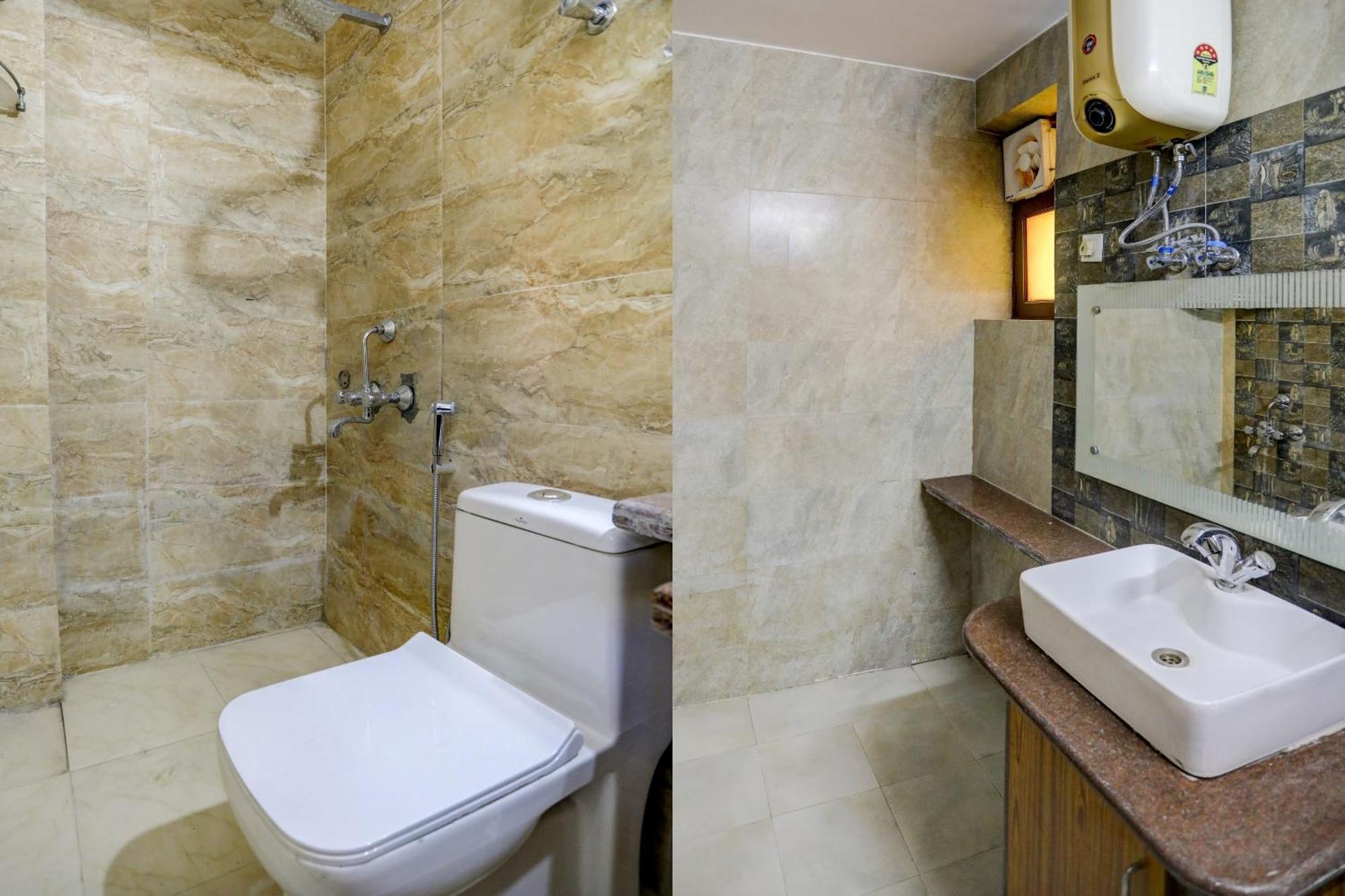 Capital O Uk House Residency Hotel