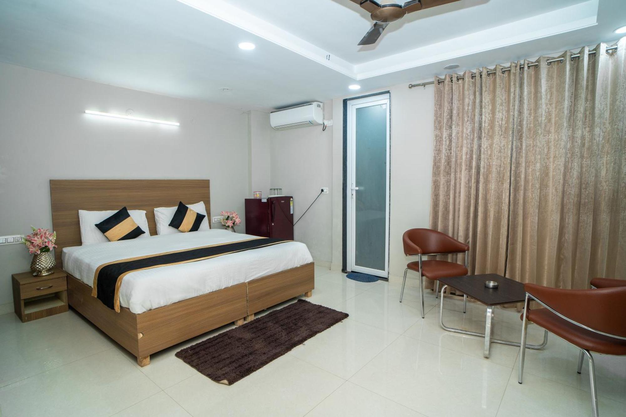 Bed & Breakfast Aster Homes I 2bhk I Sec-39 I Near Medanta