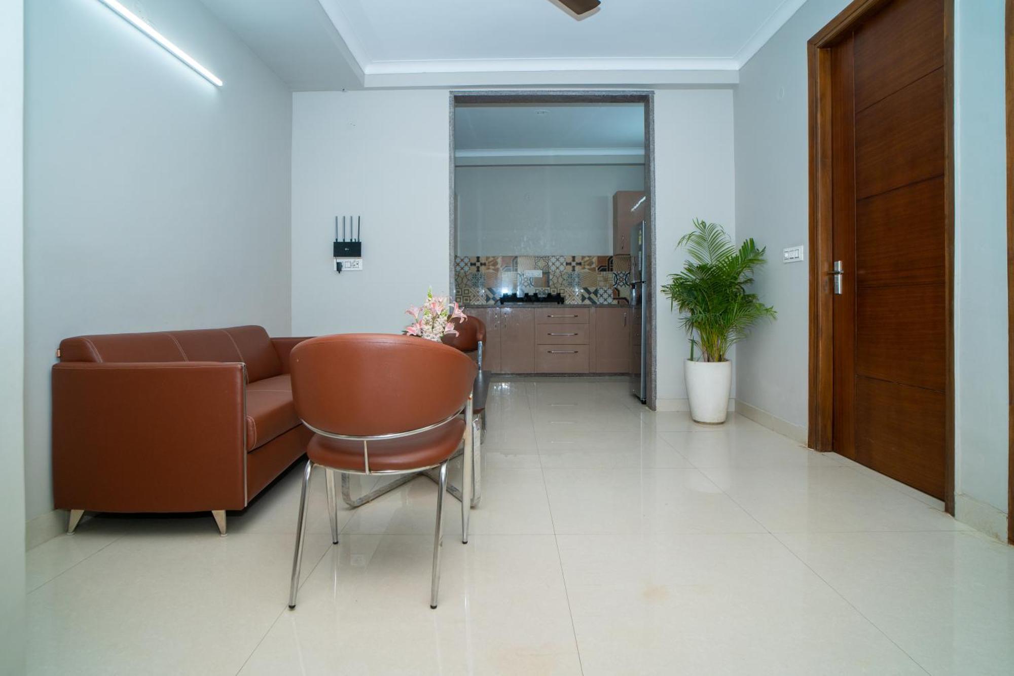 Bed & Breakfast Aster Homes I 2bhk I Sec-39 I Near Medanta
