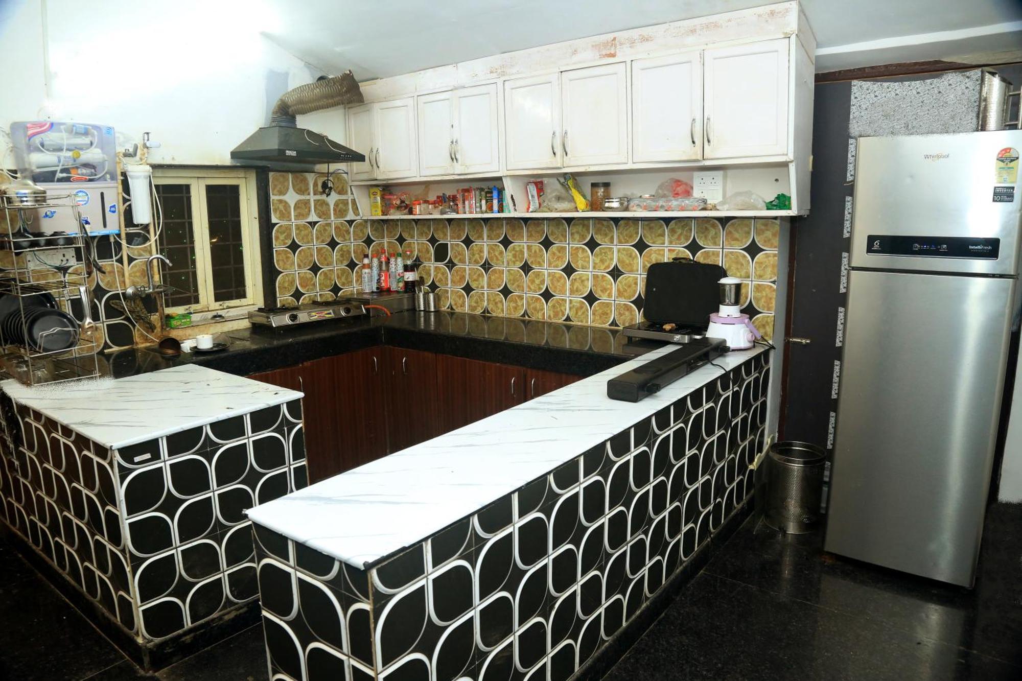 Royal Lawns Villa *