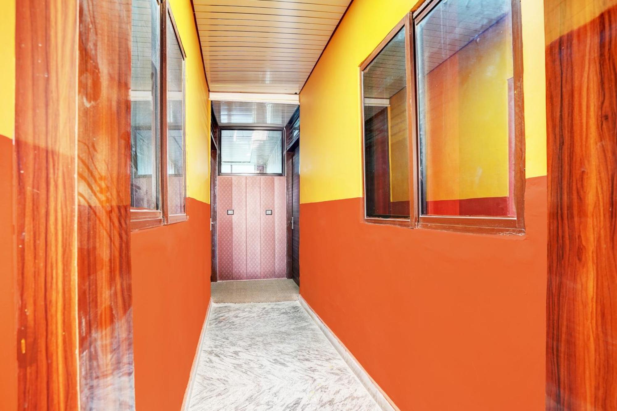 O Royal Hospitality 3* Gurgaon