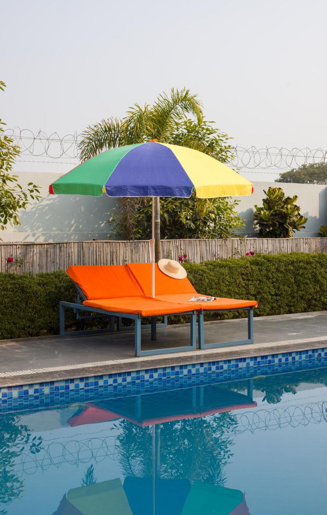 Villa Elivaas Aarul 4 Bhk With Pvt Pool, Gazebo & Game Zone *