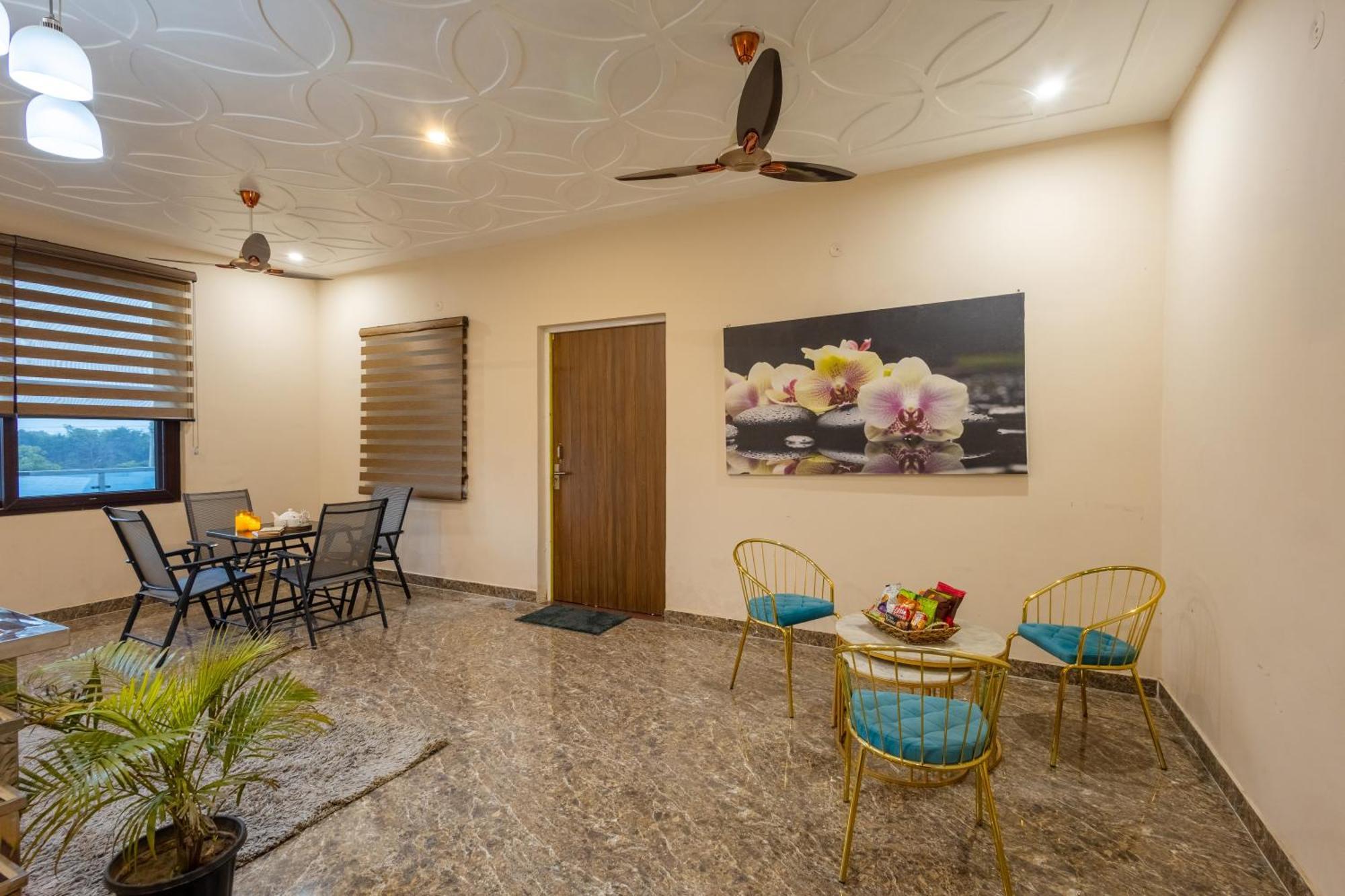 Elivaas Aarul 4 Bhk With Pvt Pool, Gazebo & Game Zone Villa Gurgaon
