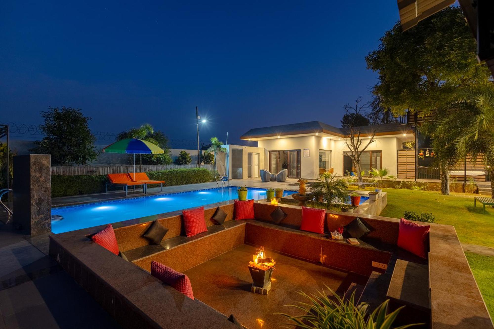 Villa Elivaas Aarul 4 Bhk With Pvt Pool, Gazebo & Game Zone