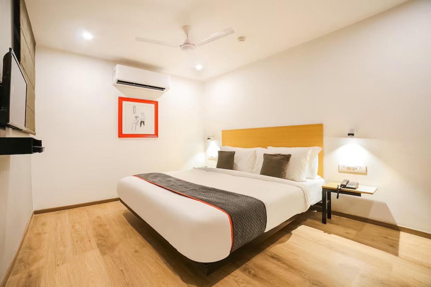 Akshay Hotel 2*