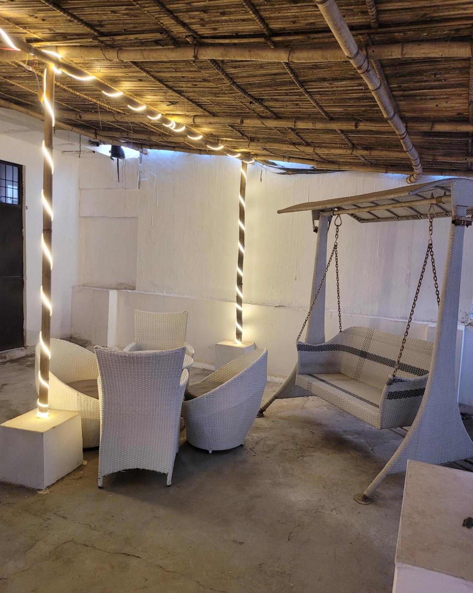 Guest house 2bhk Party Space Gurgaon