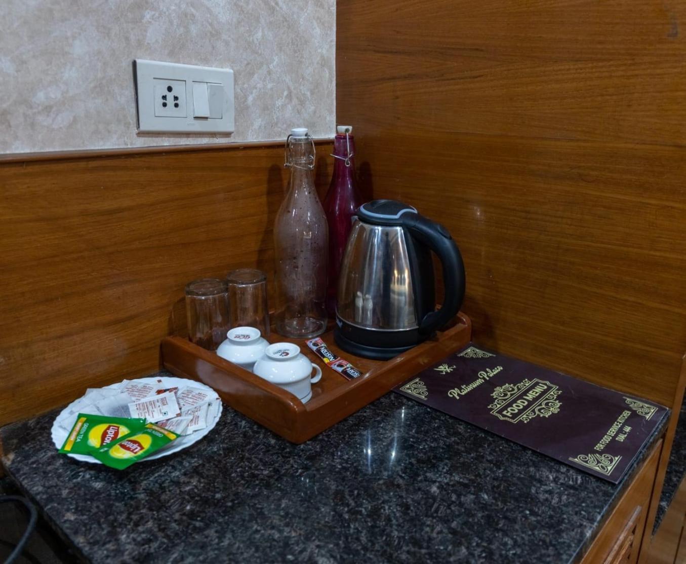 Hotel Platinum Palace Medanta Medicity Gurgaon