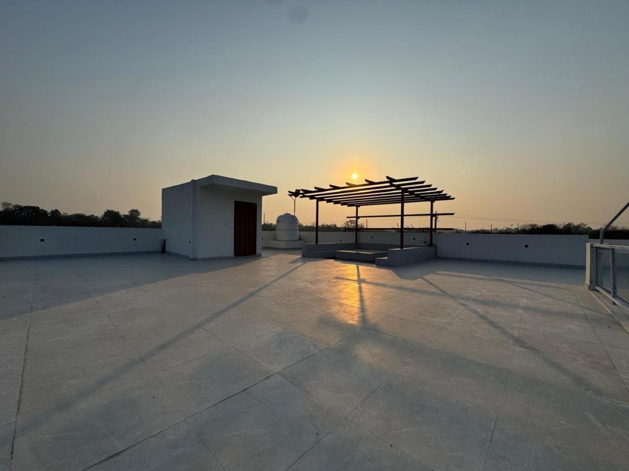 Galaxy Aravali Farm