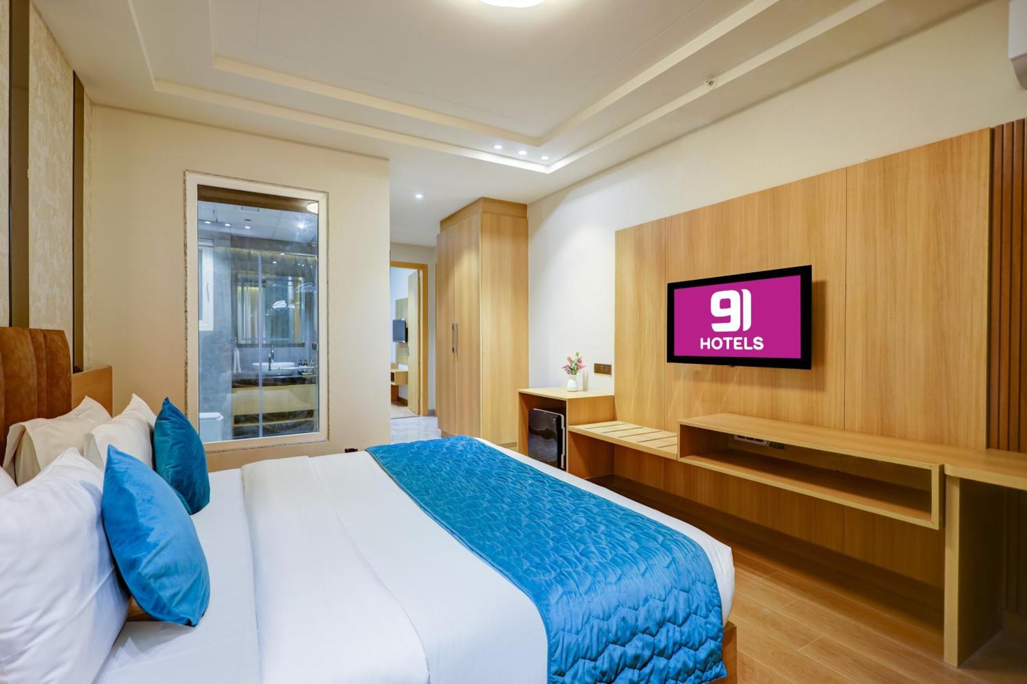 91 Huda Premier 4* Gurgaon