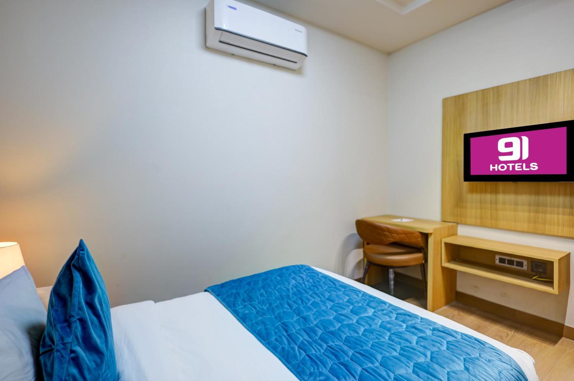 91 Huda Premier Hotel 4*