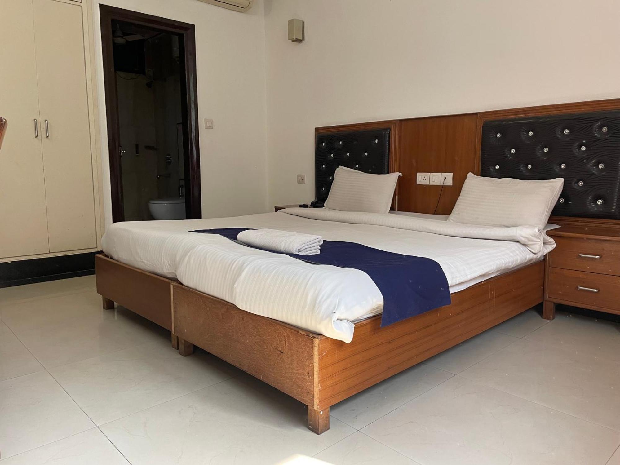 Guest house Jdm Residency