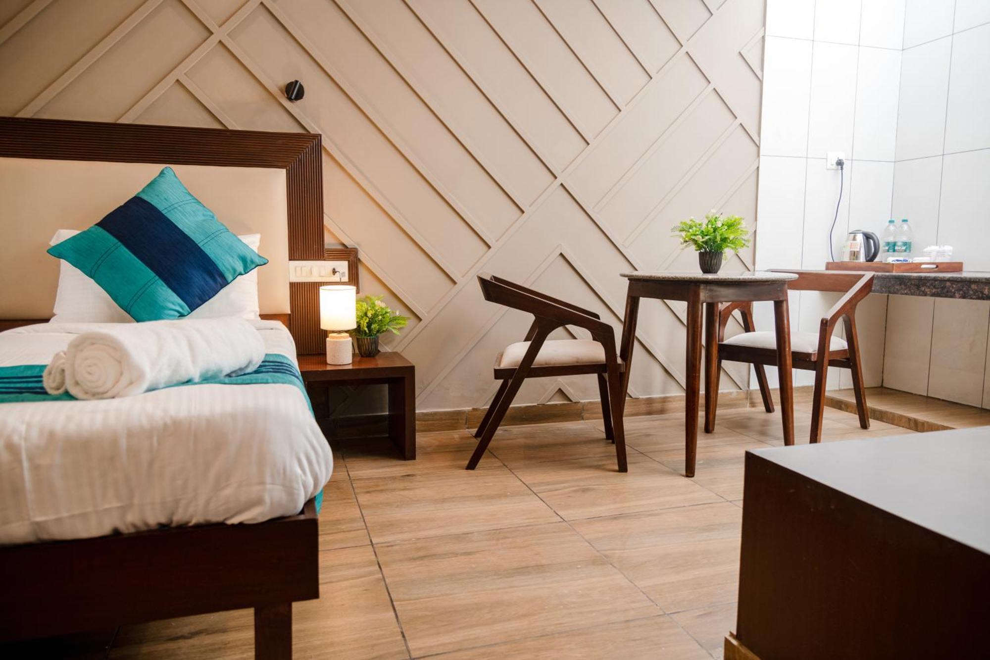Vamsor Heights 26 Hotel 4*