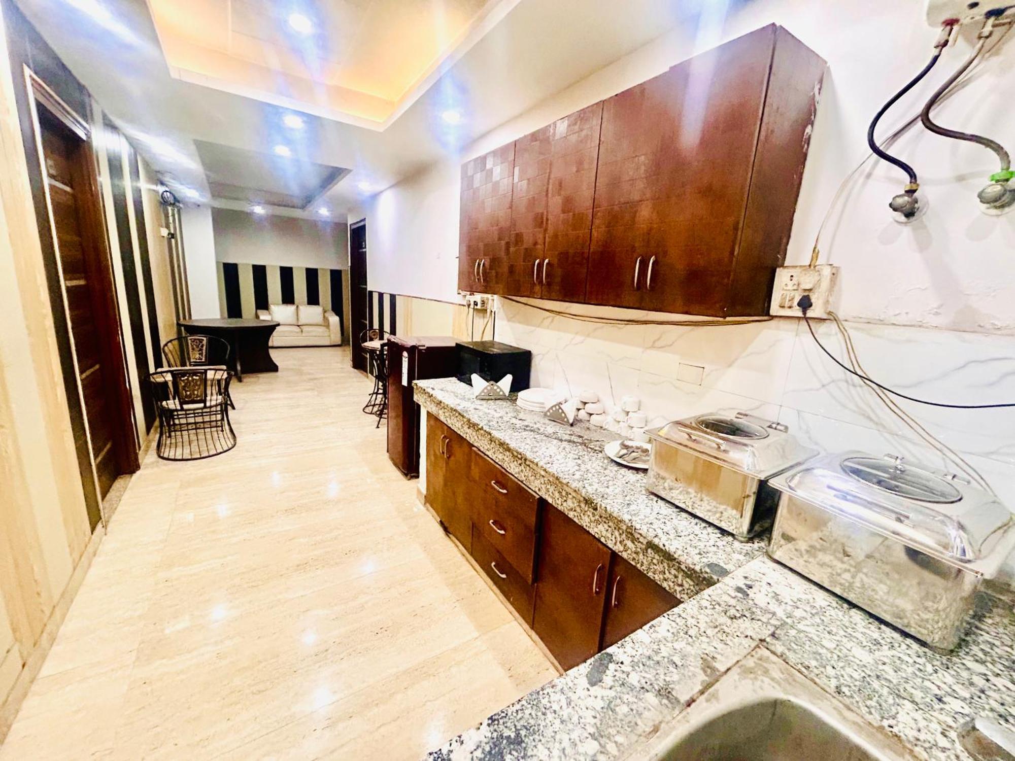 Bellmore And Homes Hotel Gurgaon