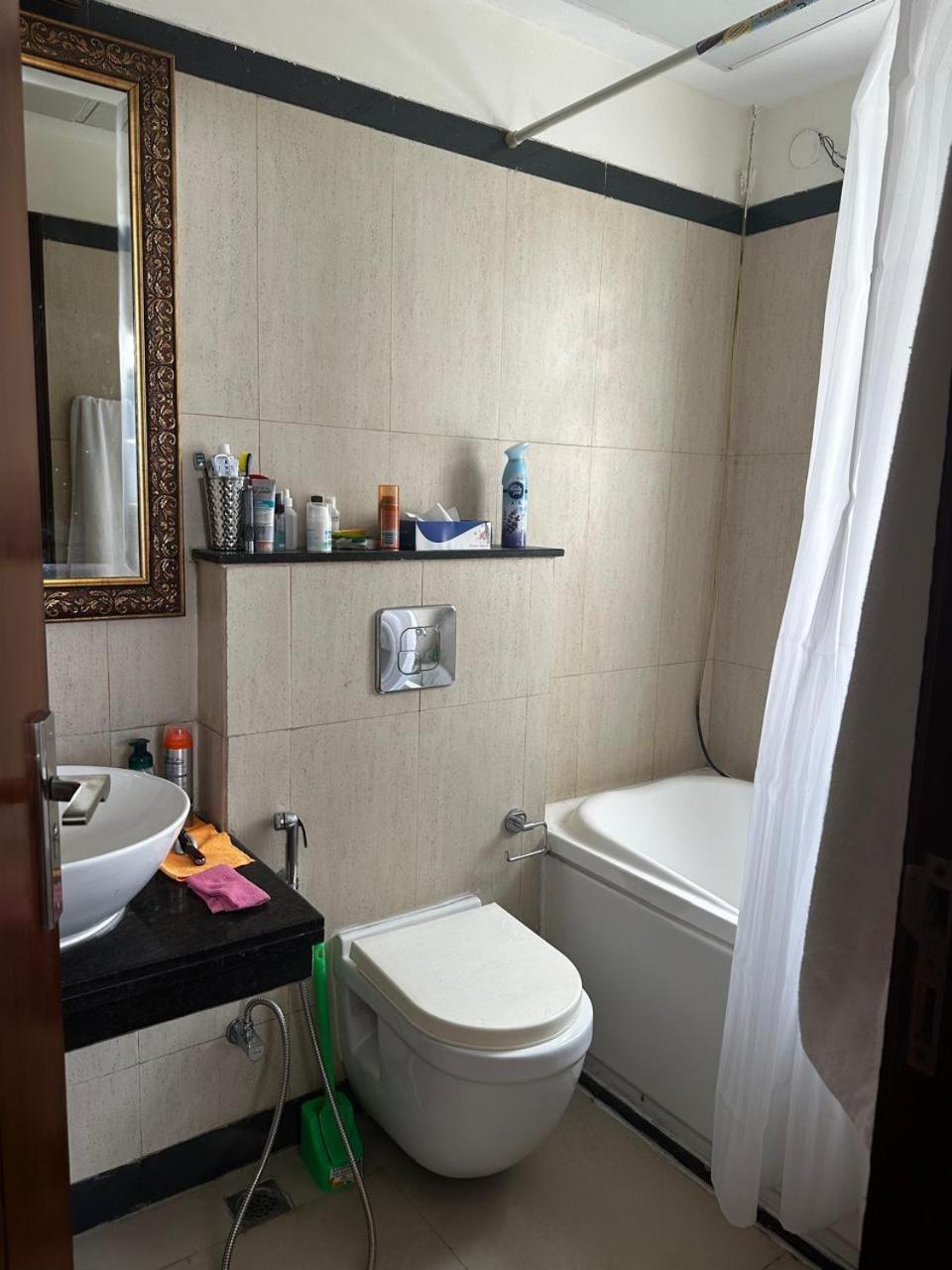 Apartment Luxury Fully Furnished Gurgaon