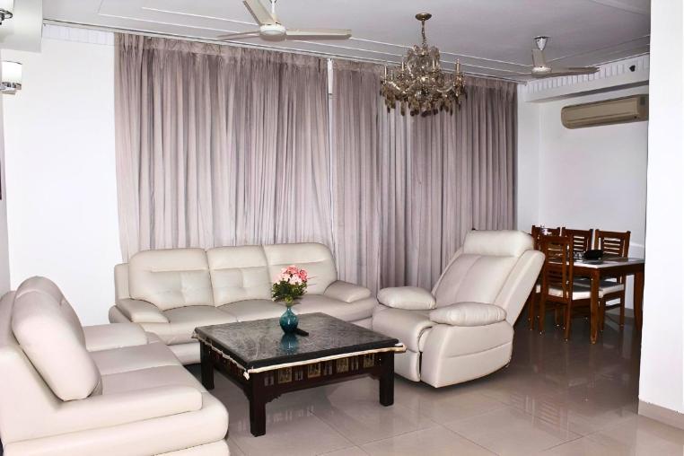 Luxury Fully Furnished Apartment